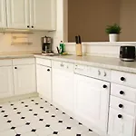 Karlova Old Town Apartment