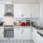 Karlova Old Town Apartment